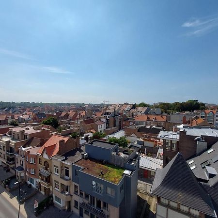 Depannemarkt De Panne Bagian luar foto
